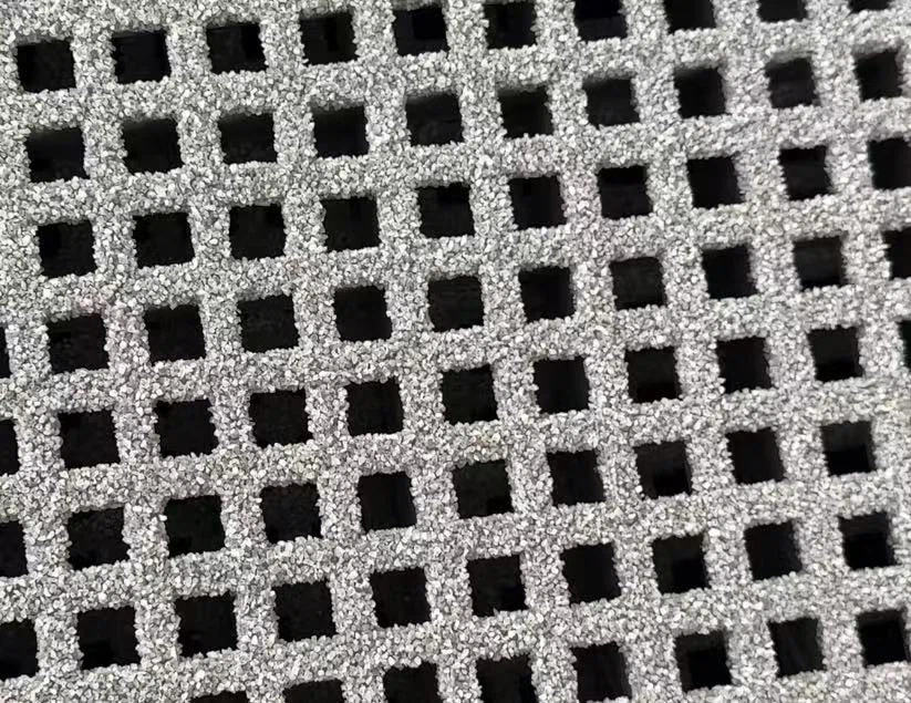 Anti-Slip vs Non-Slip FRP-rist: Hvilken passer til dit projekt?